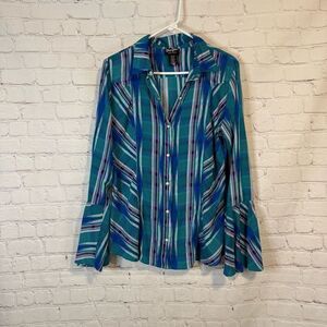 Wrangler Blue and Green Bell Sleeve Button Down Shirt